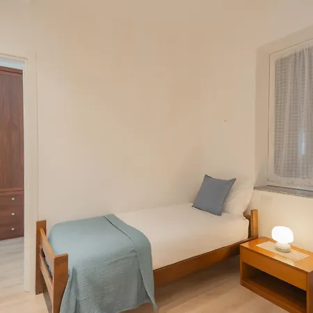 La Quiete With Private Garden By Rent Appartamento