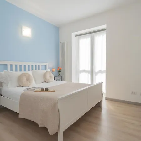 La Quiete With Private Garden By Rent Appartamento Laglio